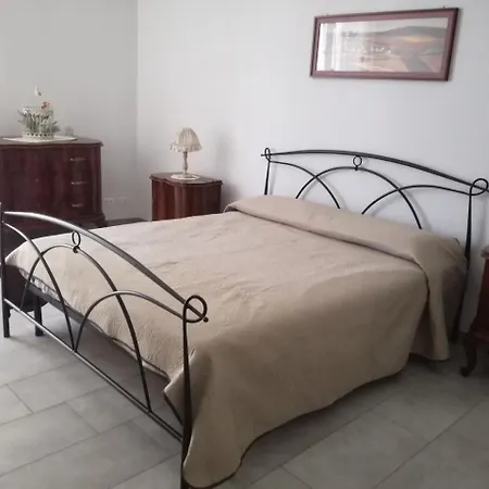 Feriehus Casa Vacanze Lia *